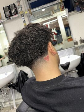 チルチェア 吉祥寺店(CHILL CHAIR) テーパーフェード　<吉祥寺>　<バーバー>　<理容室>