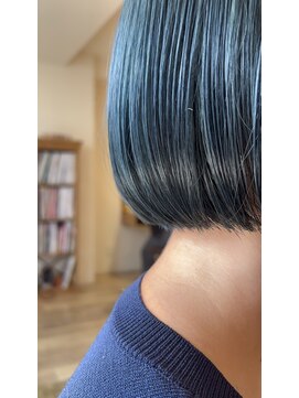 ラトゥアルーチェ(La tua Luce) ミニボブ