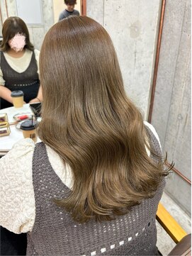 ノイ(noii) オリーブベージュ