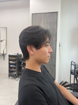 ステージ(STAGE) ダウンパーマ　ニュアンスパーマ　センターパート