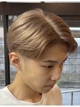 MEN’S HAIR/サーフカール/刈り上げセンターパート/千葉駅