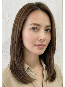 ノーブル 白金台店(Noble by PROGRESS) ☆小顔前髪ワンカールレイヤーカット黒髪ネビージュボブルフ☆