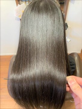 美容室 メザミー MESAMIES 20代30代40代美髪ストレートヘア小顔オリーブカラー【髪質改善】