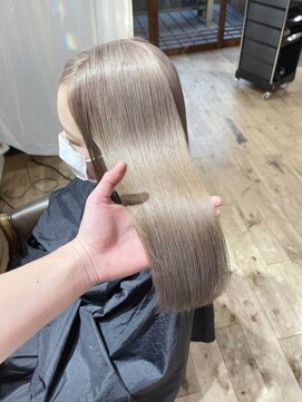 ラヴィキョート(Lavy kyoto) クールとカワイイの共存！！くすみミルクティー