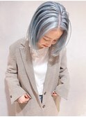 村上/ペールブルーブリーチ切りっぱなし前下がりボブ透明感韓国