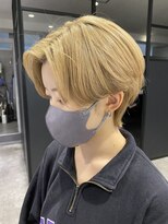 アンダーバーホワイト(_WHITE)&nbsp;センターパートウルフ