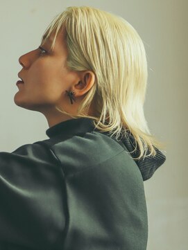 バーノン(VERNON) AVOCADO　BLONDE MEDIUM【VERNON】058-262-3611