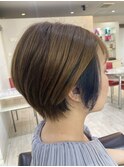 ショートスタイル×イヤリングカラー×濃いめブルー×上大岡