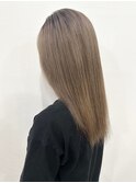 ストレートヘア/ミルクティーアッシュ
