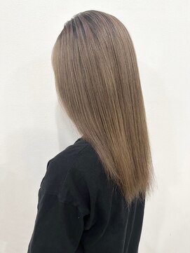 イーストハムアール(EAST HAM r) ストレートヘア/ミルクティーアッシュ