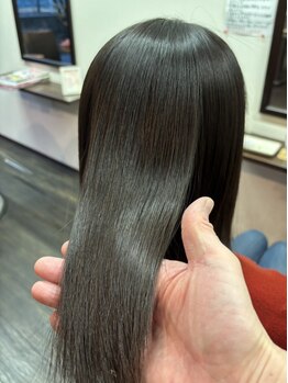 ジョヤ(Joya)の写真/【高槻市駅徒歩1分/髪質改善に特化◎】本当の美を求めている方から高評価◎ダメージレスに拘り、うる艶質感