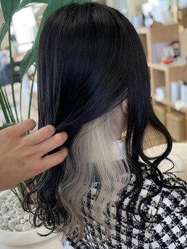 シャルムバイケンジ(Charm.by KENJE) 銀座ケアブリーチインナーカラーレイヤーハイライト海外レイヤー