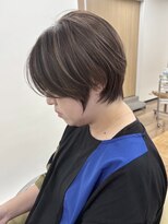 ジービージー前橋ミュグ(GBG前橋mugu)&nbsp;くびれショートボブ40代50代グレイカラー白髪染め白髪ぼかし