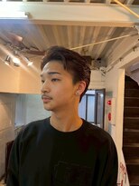 ビーバイエイトジェンツ(Bee by EIGHT GENTS)&nbsp;MEN’S HAIR/波巻ツイストスパイラル/フェザーパーマ/心斎橋