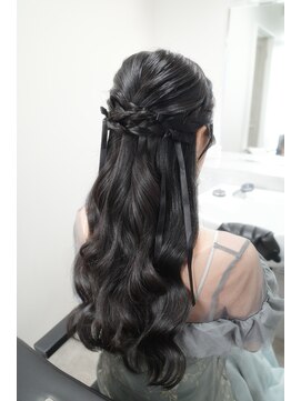 レーヌ(REINE) ハーフアップ