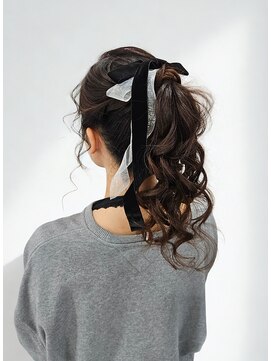 ベルグロー 北新地上通り店(BELLEGROW) 【視線を独占】ふわふわポニーテール｜大阪梅田