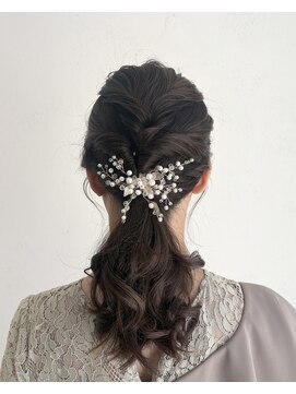 アコレ カリテ 草津店(ACCOLE qualite) ポニーテール/お呼ばれヘアアレンジ/大人可愛い