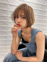 ロンド クラン 岡崎(Lond Clan)&nbsp;面長でも似合う10代20代丸み低めクビレショートボブ