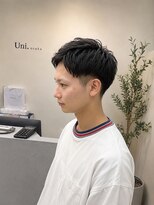 ユニ 江坂(Uni.)&nbsp;ツーブロックショート　ビジネスショート　メンズショート
