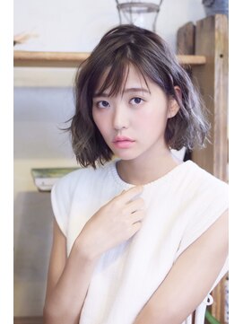 クイントネオリーブ 自由が丘正面口店(quint:neolive) 【自由が丘　quint: neolive】耳掛け＊ナチュラルウェーブ