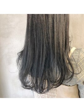 ミント(mint) ＊黒染め不要☆スモーキーブラック＊