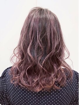 ディーナ(D'na) 『D'na』ピンクバレイヤージュ　　清水