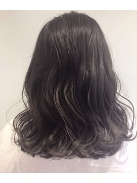 アッシュ 高円寺店(Ash) 【ブリーチ×イルミナカラー】ダークグレー