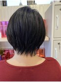 ショートボブ