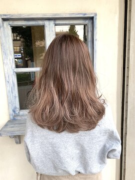 エイミーバイアフロート(amie  by afloat) グラデーションで造る色っぽベージュ☆