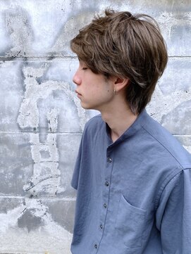 カゼ ダイカンヤマ Kaze DAIKANYAMA アップバングショート