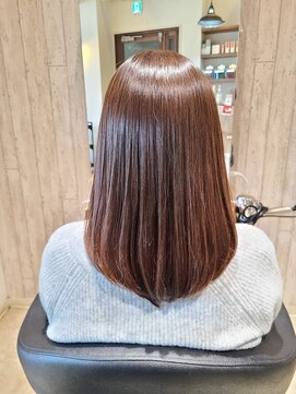 ヘアサロン フラット(hair salon flat) 髪質改善ナチュラルブラウンうるツヤ髪ミルクティーベージュ