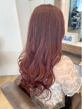 コワファースト 大分(COIFF1RST) ピンク系カラー