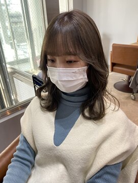 ロア 福岡天神本店(LORE) グレージュ