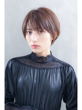 アンベリー(embellie) 【30代・40代・50代】大人カッコいいコンパクトショート