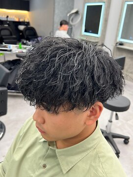 ベルクロー バイ アリープ(Bel.crow by ALEAP) ダイナミックな動きと束感パーマ/ニュアンスデザイン