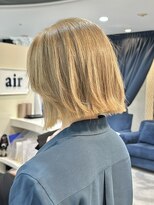 エアー 青山(AIR) ボブレイヤーハイトーンカラーくびれヘアベージュカラー