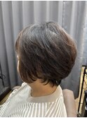 癖毛を活かしてボリュームアップふんわりショート