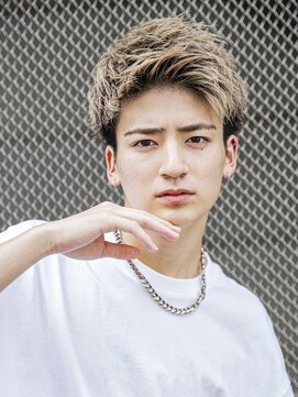 シティ(CITY) 小久保styleフェザーパーマグレーブルーカラー刈り上げショート