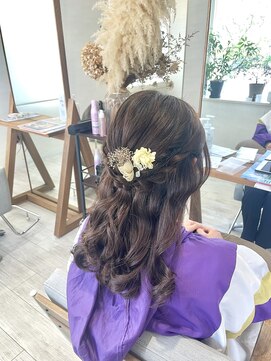 ミミフルール(mimi fleur) ハーフアップヘアアレンジ