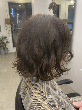 アコロン(acoron) ワンレングス×パーマ＆カラー