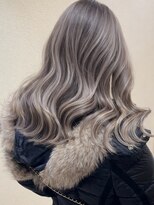 モルト 麻生(molt) バレイヤージュ