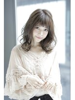 ルルディ バイ アフロディーテ銀座(luludi by APHRODITE)&nbsp;ミディアム/デザインカラー/シルキーベージュ/斜めバング/銀座