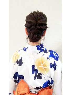 ネオリーブチノ 登戸店(Neolive cino) neolive cino   浴衣に似合うツイストアレンジ☆