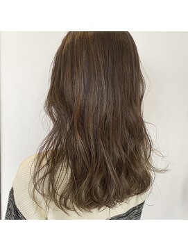 ザ ラボ アングゥ(The Labo ungu) ハイライト×グレージュカラー