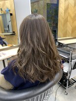 カーサ バイ ハミュウ たまプラーザ(CASA by Humium)&nbsp;20代30代大人可愛いツヤ感デジタルパーマ小顔セミディハイライト