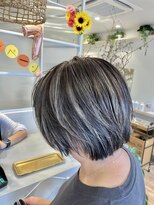 コノアラボ 守谷店(Conoah labo)&nbsp;アッシュブラウン☆大人かわいい白髪ぼかしハイライト