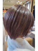 ショートボブ