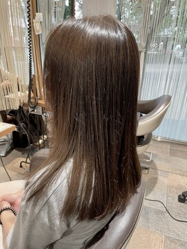 ブロッサム プラウドシティ志木本町店(Blossom) グレージュ艶カラー【志木/髪質改善/縮毛矯正/白髪染め】