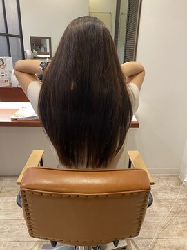 マーリャヘアー(mallia hair) レイヤースタイルレイヤーカットロングレイヤー小顔スタイル