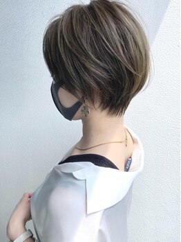 トリート 妙典店(TREAT)の写真/カットが上手い◎実力派集団"TREAT"が1人1人に似合う「バランス×ショート」を再現★_妙典